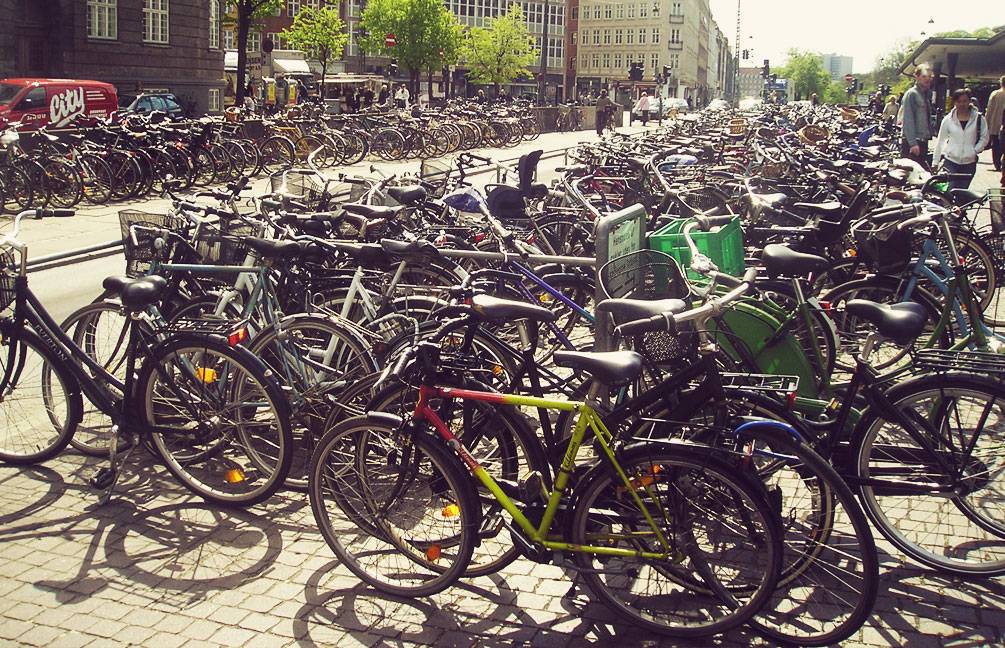 Cycling-in-Copenhagen